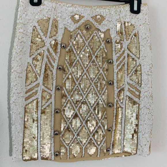 Chelsea & Violet Dresses & Skirts - Chelsea & Violet Gold Full Sequin Mini Skirt